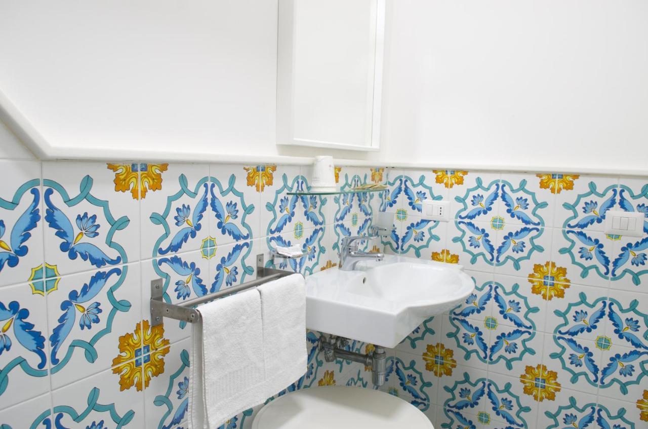 Maison San Paolo Соренто Екстериор снимка